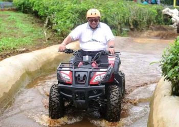 Bupati Sukabumi Jajal Wahana Wisata Goalpara Tea Park di Sukaraja