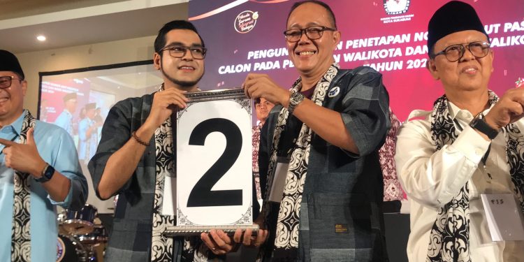 Paslon Walikota dan Wakil Walikota Sukabumi, Ayep Zaky-Bobby Maulana, mendapatkan nomor urut 2 pada perhelatan Pilkada 2024.