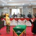 Proses pelantikan, Feri Sri Astrina, sebagai Wakil Ketua II DPRD Kota Sukabumi dalam rapat paripurna di kantor DPRD, pada Selasa (3/12/2024).