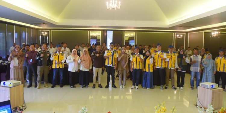 Wakil Wali Kota Sukabumi, Bobby Maulana, menghadiri FPD DPUTR yang digelar di salah satu hotel di Jalan Selabintana, pada Rabu (26/2/2025). Foto: Dokpim Kota Sukabumi.