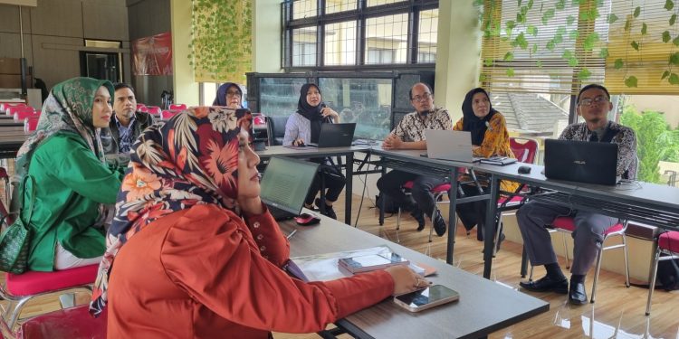 Bappeda Kota Sukabumi menggelar sharing session penyusunan dokumen RTKD. Foto: Istimewa.