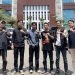 Perwakilan mahasiswa yang tergabung dalam Sukabumi melawan usai melakukan aduan pelaporan kepada Polda Jawa Barat, pada Senin (14/4/2025) kemarin. Foto: Istimewa.