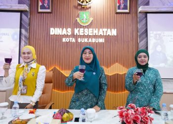 Ketua TP PKK Kota Sukabumi, Ranty Rachmatilah, menghadiri Workshop Kesehatan Tradisional di Ruang Pertemuan Dinkes, pada Rabu (11/6). Foto: Istimewa.