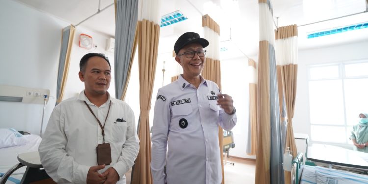 Wali Kota Sukabumi Tinjau Layanan Kemoterapi di RSUD R Syamsudin SH