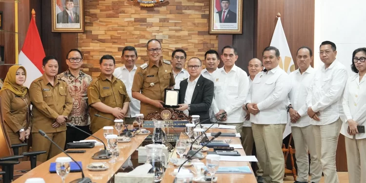 Perkuat Sinergi Perlindungan Pekerja Migran, Wali Kota Sukabumi Bertemu Menteri P2MI