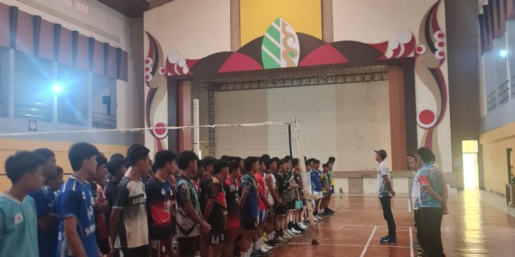 Di GOR Cisaat, 123 Anak Muda Datang Membawa Mimpi dan Pulang Membawa Nasib Berbeda