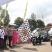 Kapolres Sukabumi Kota, AKBP Sentot Kunto Wibowo, memimpin langsung pendistribusian hewan qurban kepada puluhan penerima manfaat di halaman Mapolsek Warudoyong, Selasa (26/5). (Foto: Humas Polres Sukabumi Kota)