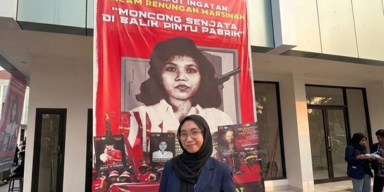 Di Negeri Demokrasi, Rakyat Kadang Harus Berbisik