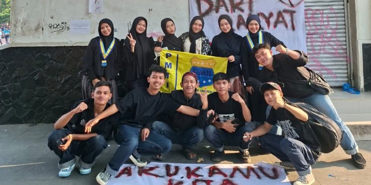 PMII IAIS Cabang Kota Sukabumi Gelar Aksi Kerakyatan Bertajuk “Dari Rakyat untuk Rakyat”