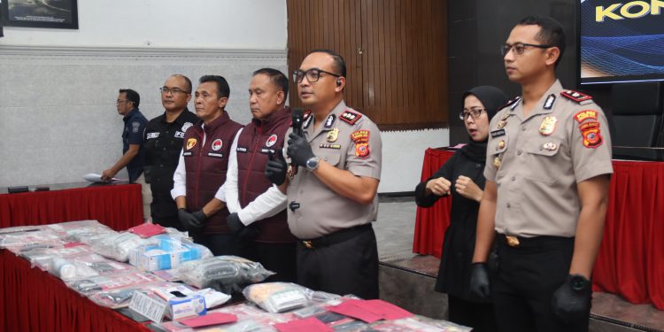 43 Pengedar dan Kurir Narkoba Diciduk di Sukabumi, Polisi Sita Barang Bukti Bernilai Rp697 Juta