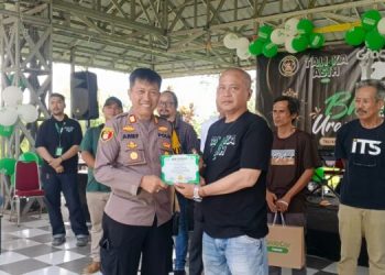 Kapolsek Warudoyong Dukung Bakti Sosial Grab Sukabumi, Dorong Semangat Berbagi
